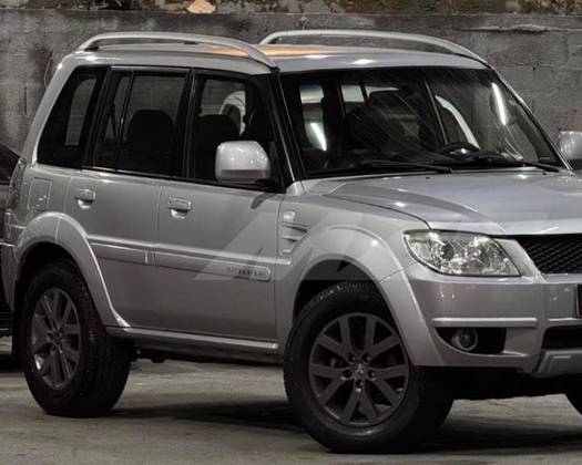 MITSUBISHI PAJERO TR4 2.0 4X2 16V 140CV FLEX 4P MANUAL MITSUBISHI PAJERO TR4 2.0 4X2 16V 140CV FLEX 4P MANUAL